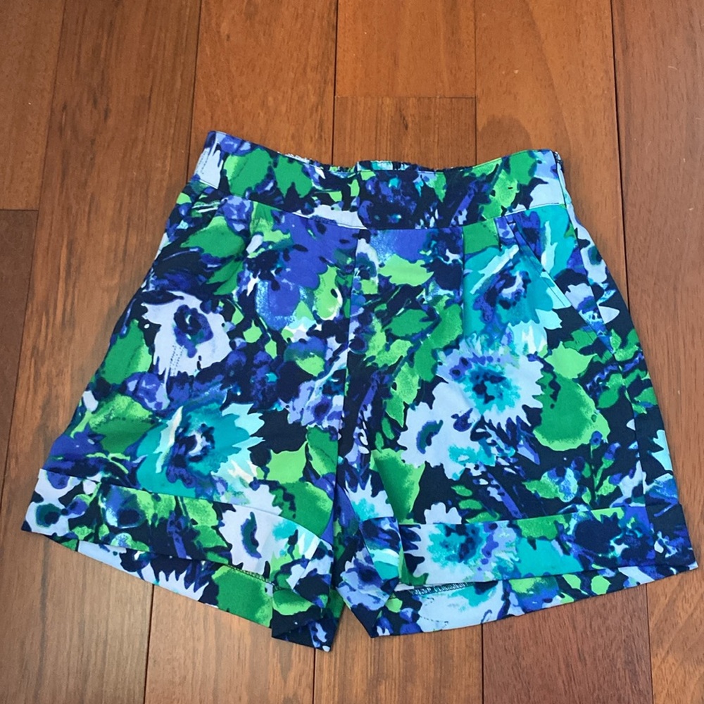 New York & Company Floral Shorts